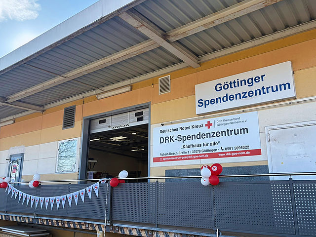 DRK-Spendenzentrum von Außen