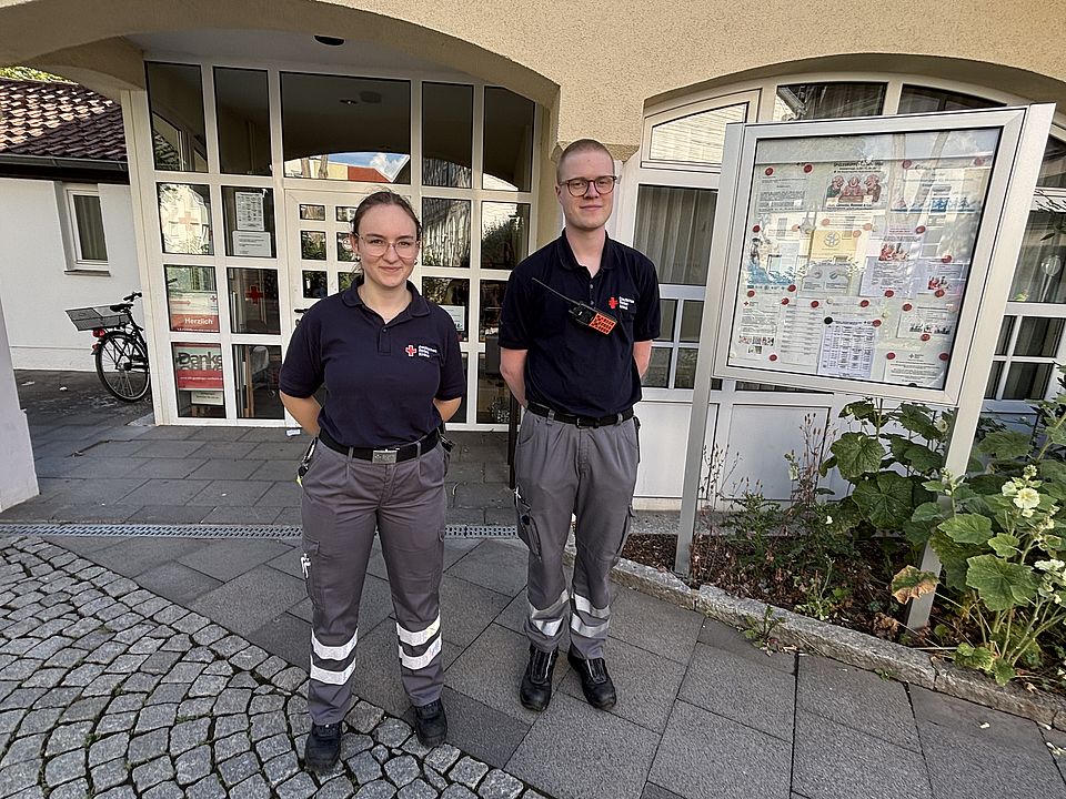 Rettungssanitäter des DRK Göttingen-Northeim im Einsatzbereich einer Sanitätsstation beim Altstadtlauf 2026